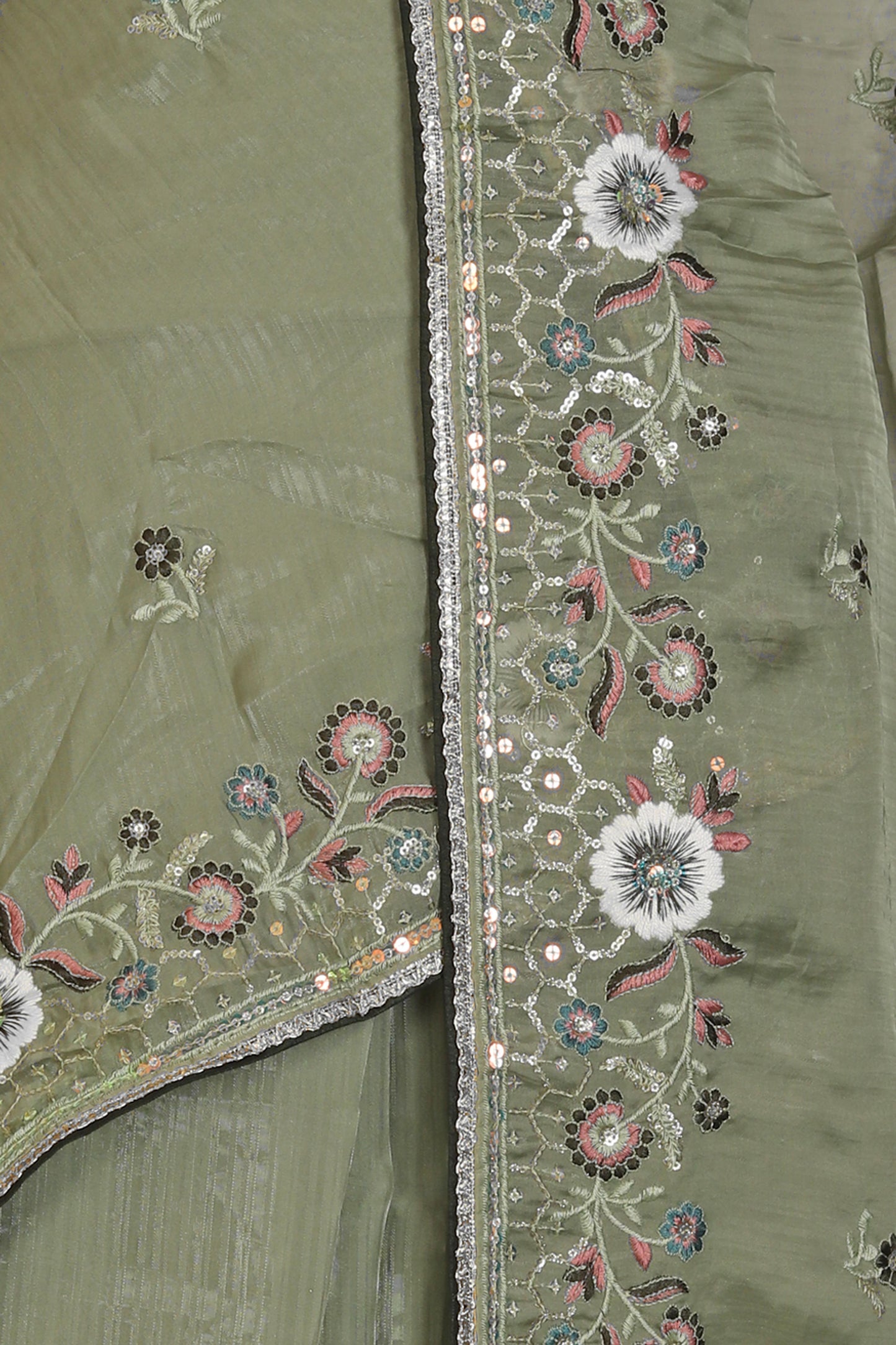 Tissue Silk Saree in Berlin