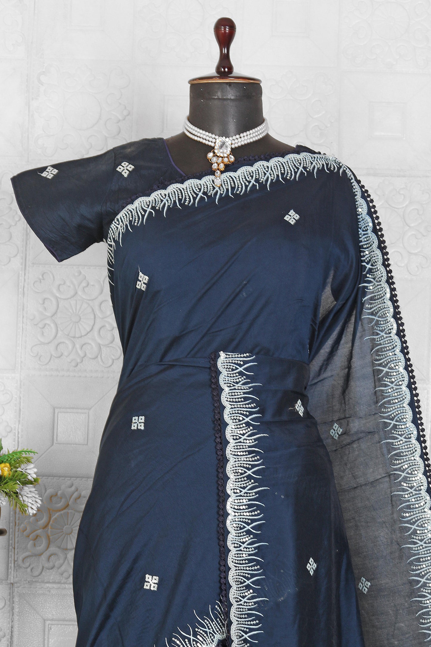 Chinnon Saree in Germany Munich