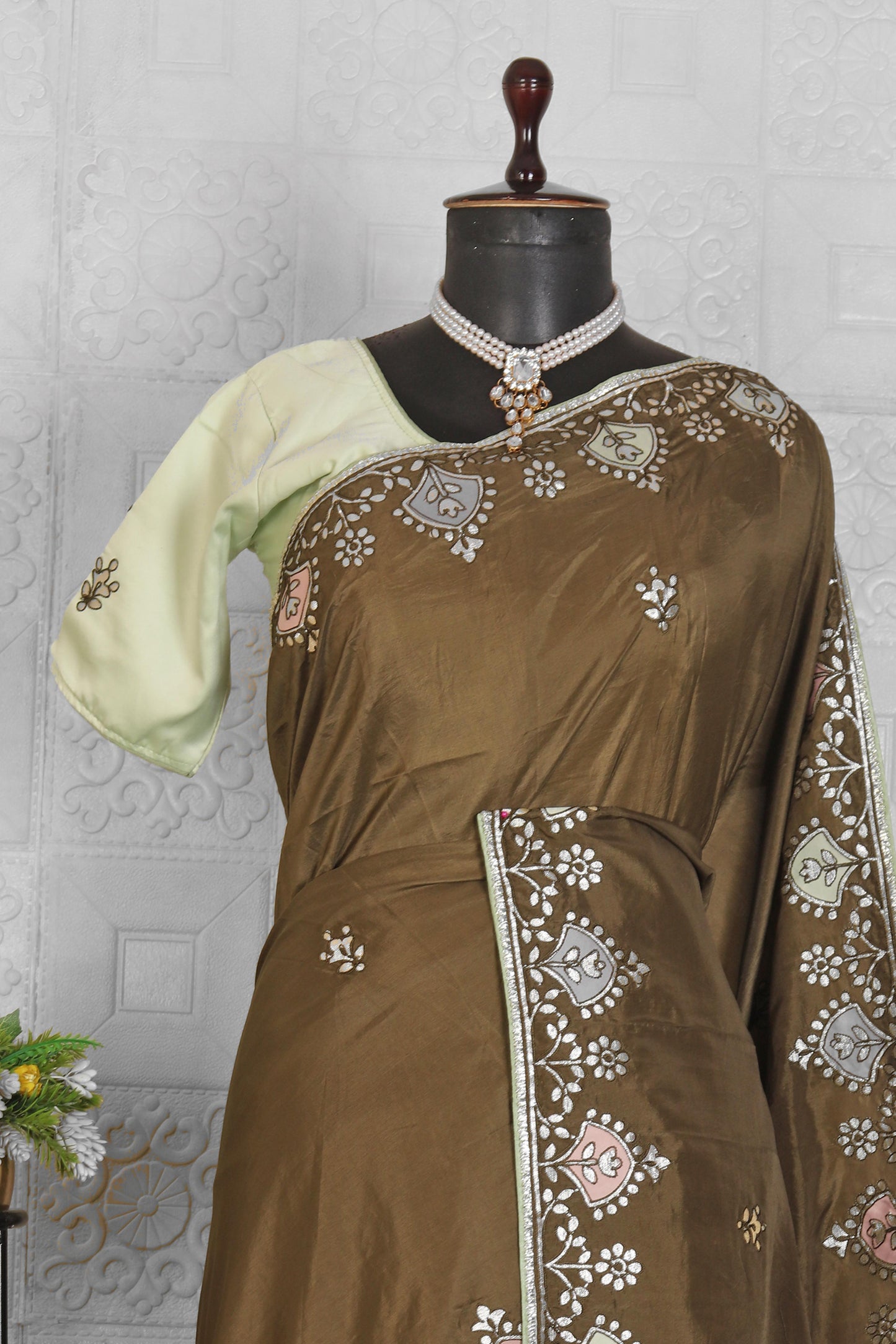 Beautiful Chinnon Saree in Germany Munich