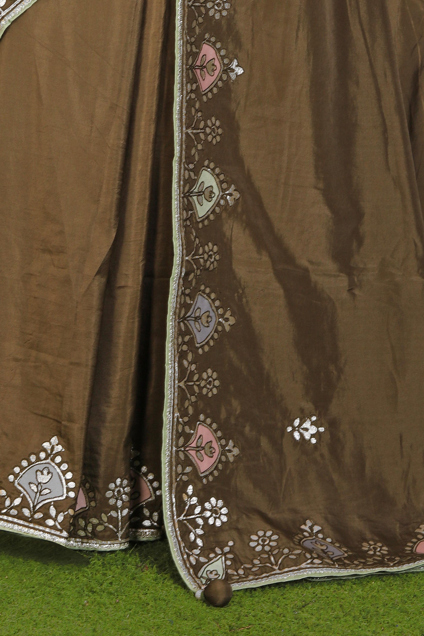 Beautiful Chinnon Saree in Germany Munich