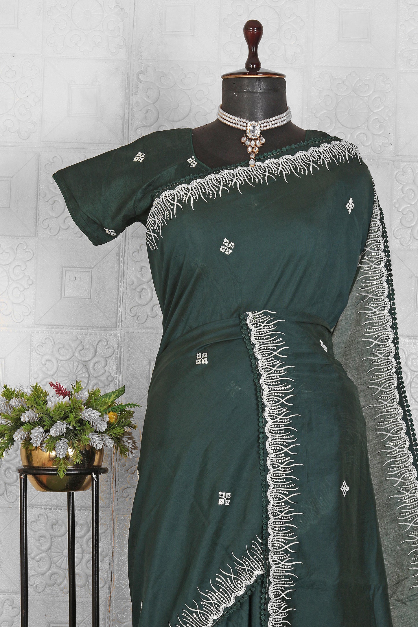 Chinnon Saree in Germany