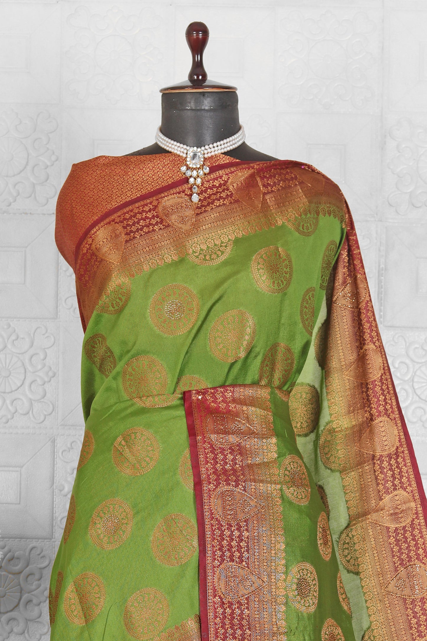 Women Chanderi Silk Saree in Germany
