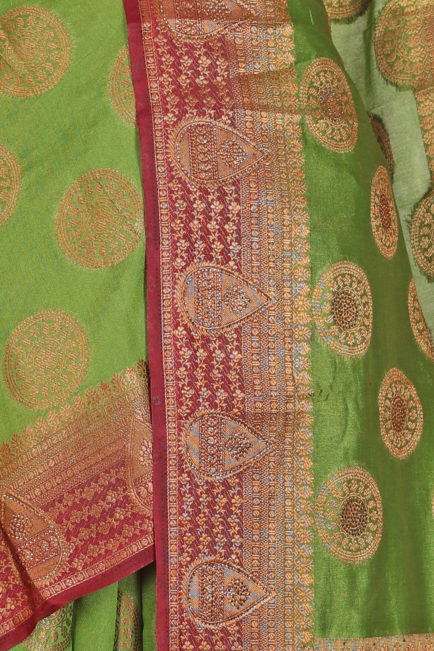 Women Chanderi Silk Saree in Germany