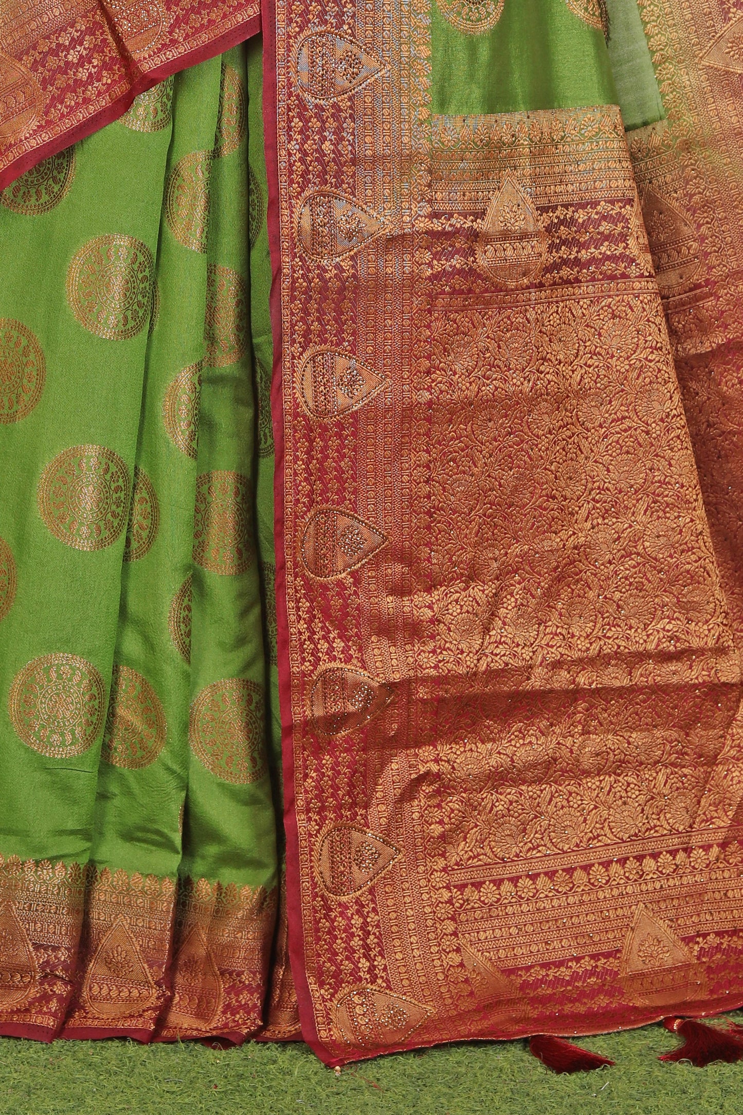 Women Chanderi Silk Saree in Germany