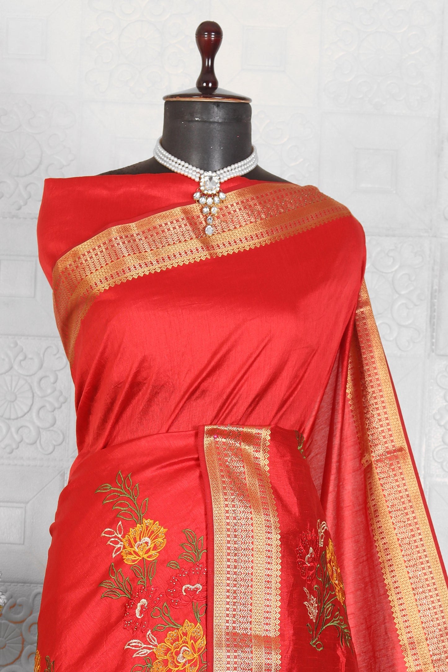 Chanderi Silk Saree with stitched blouse in Germany