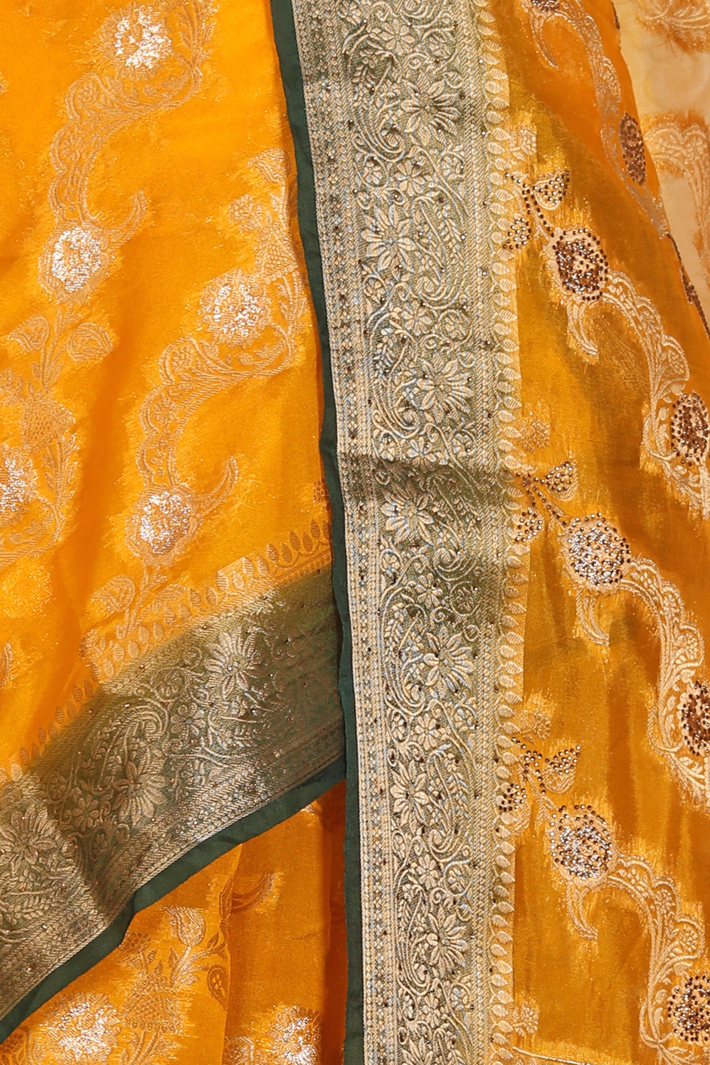 Chanderi Silk Saree with stitched blouse in Germany