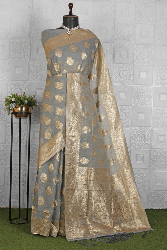 Beautiful Chanderi Silk Saree with stitched blouse in Berlin