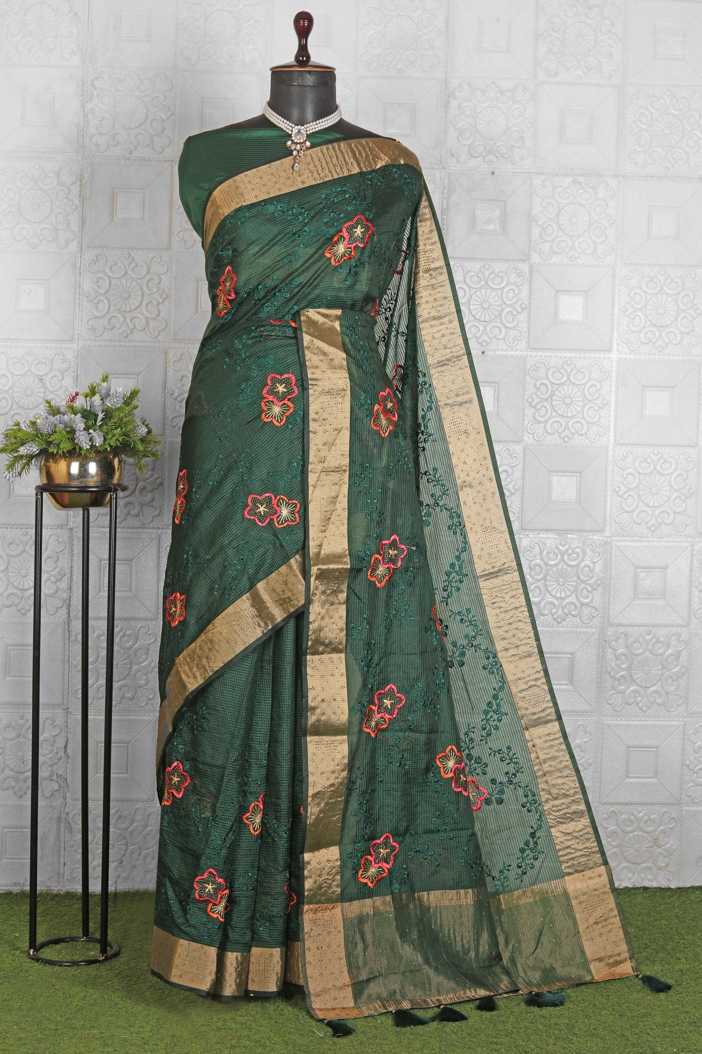 Chanderi Silk Saree with stitched blouse in Germany