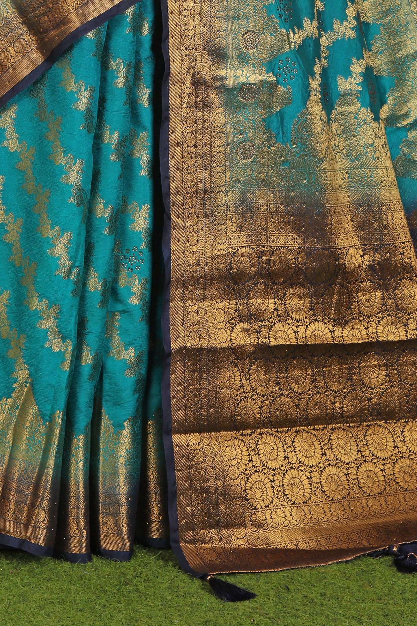 Chanderi Silk Saree with stitched blouse in Germany