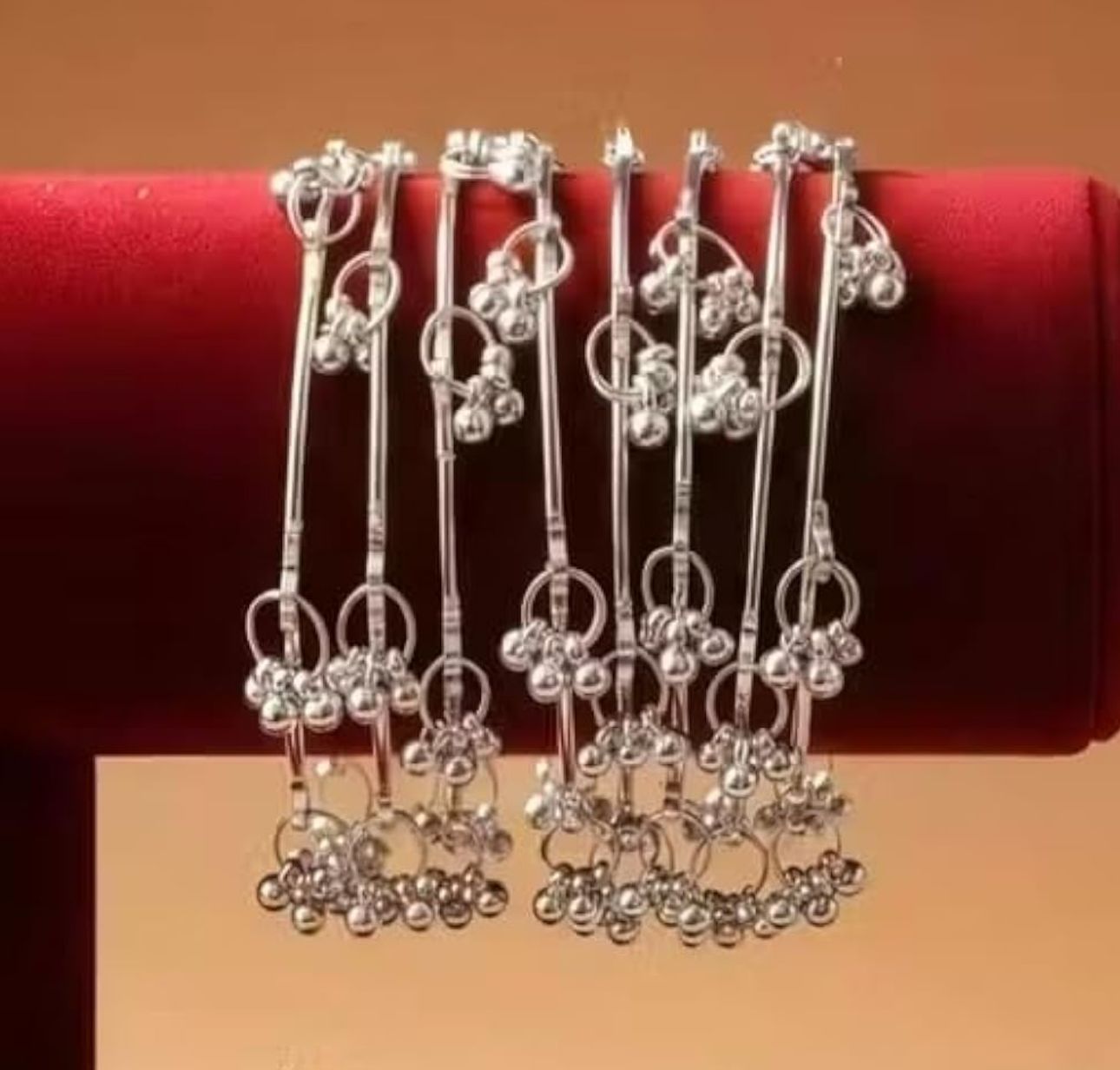 Silver Ghugharoo Bangles in Munich
