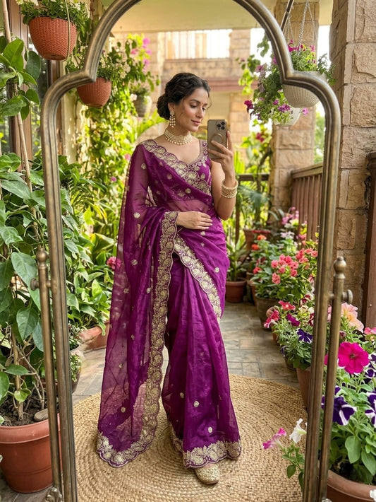 Violet Beautiful saree in Germany