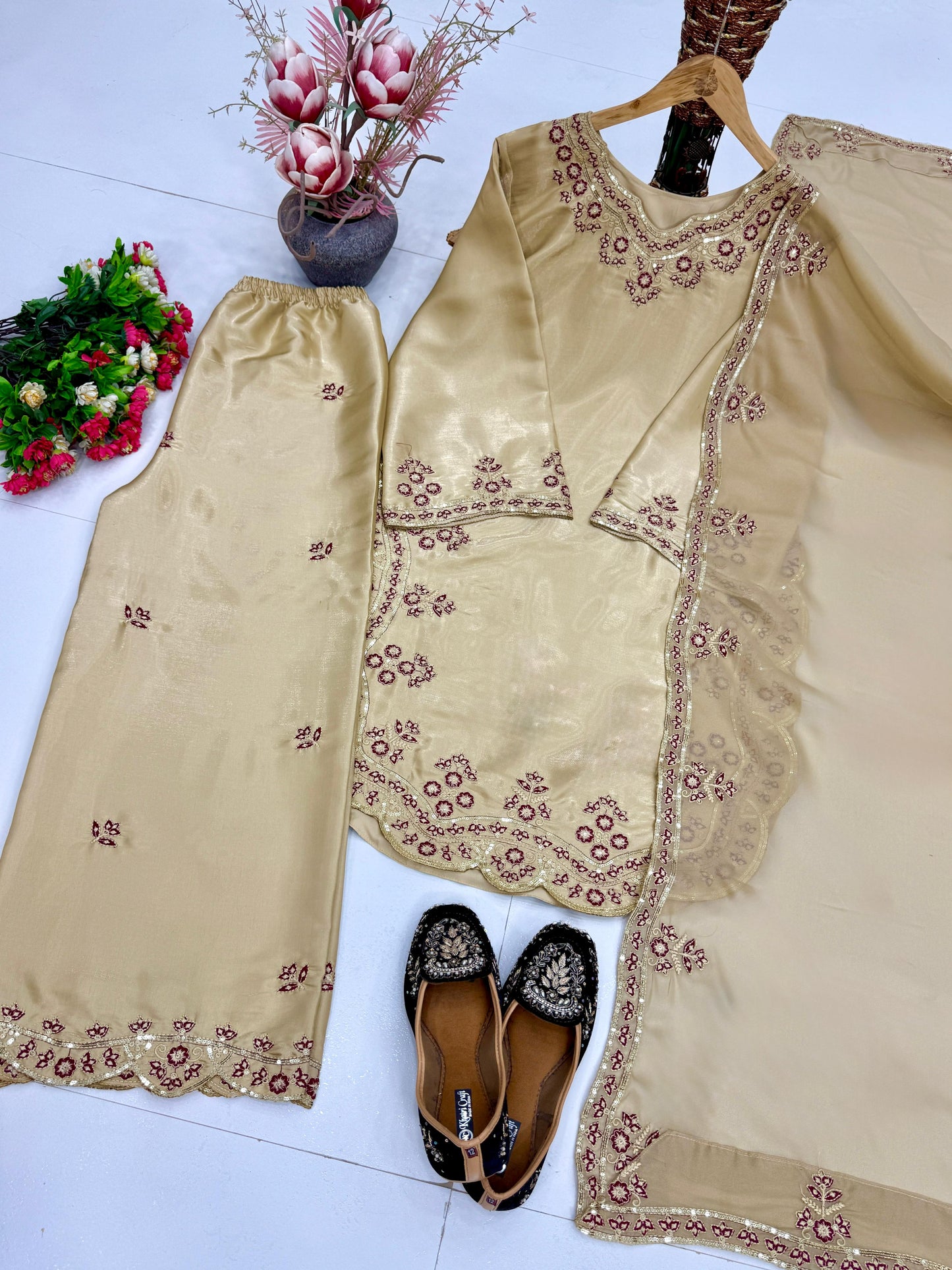BIEGE HEAVY EMBROIDERY SEQUENCE WORK SUIT IN GERMANY
