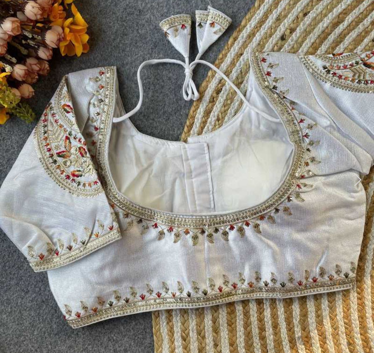 White Party wear heavy blouse in Berlin