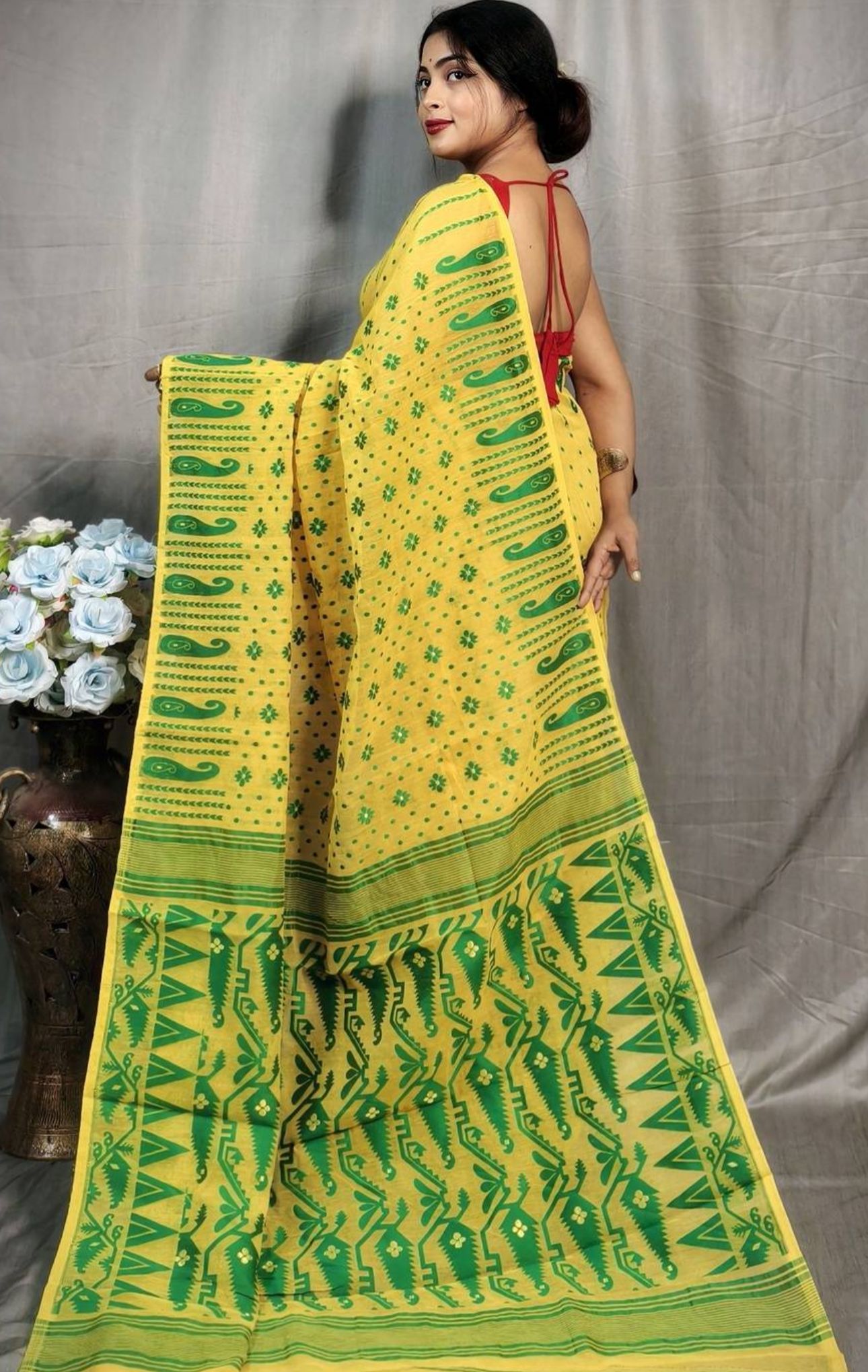 Woven Design Pure Cotton Jamdani Saree in Germany