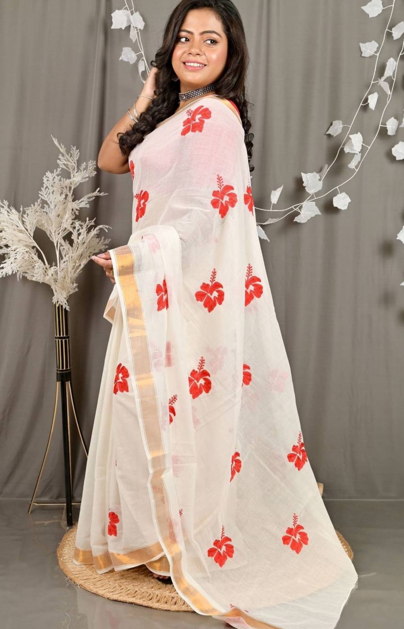 Floral Pure Cotton Kasavu Saree in Germany(Onam Saree)
