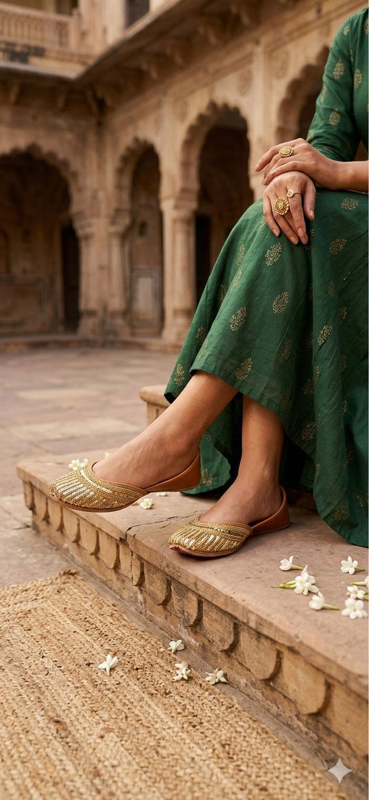 Golden Punjabi Juttis Pure Leather in Germany