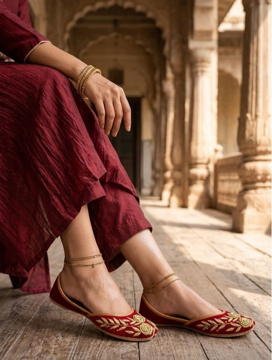 Red Punjabi Juttis Pure Leather in Germany