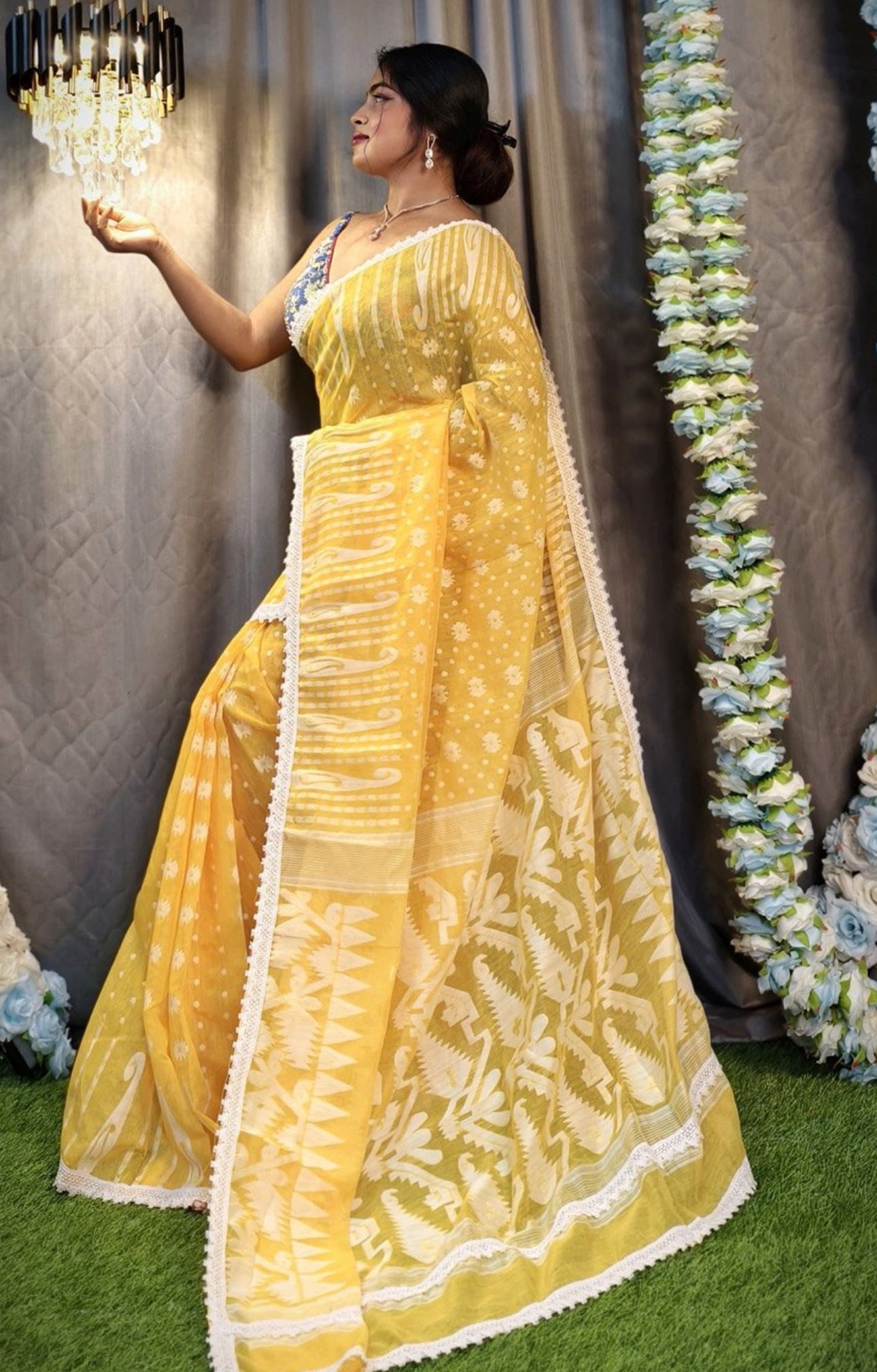 Ethnic Motifs Handloom Jamdani Saree in Germany