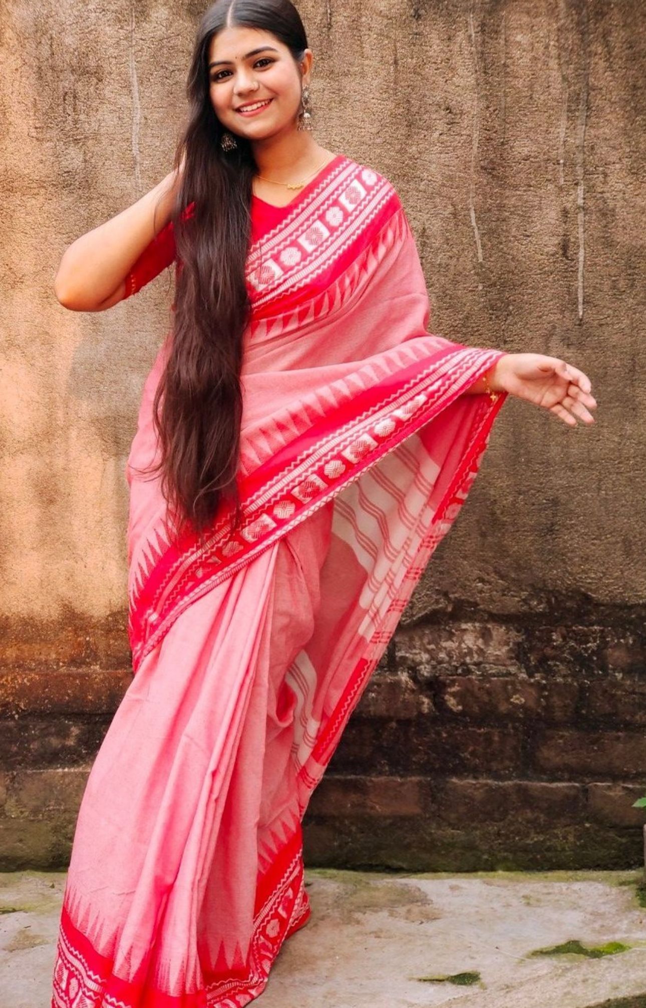 Ethnic Motifs Woven Design Khadi Saree in Berlin