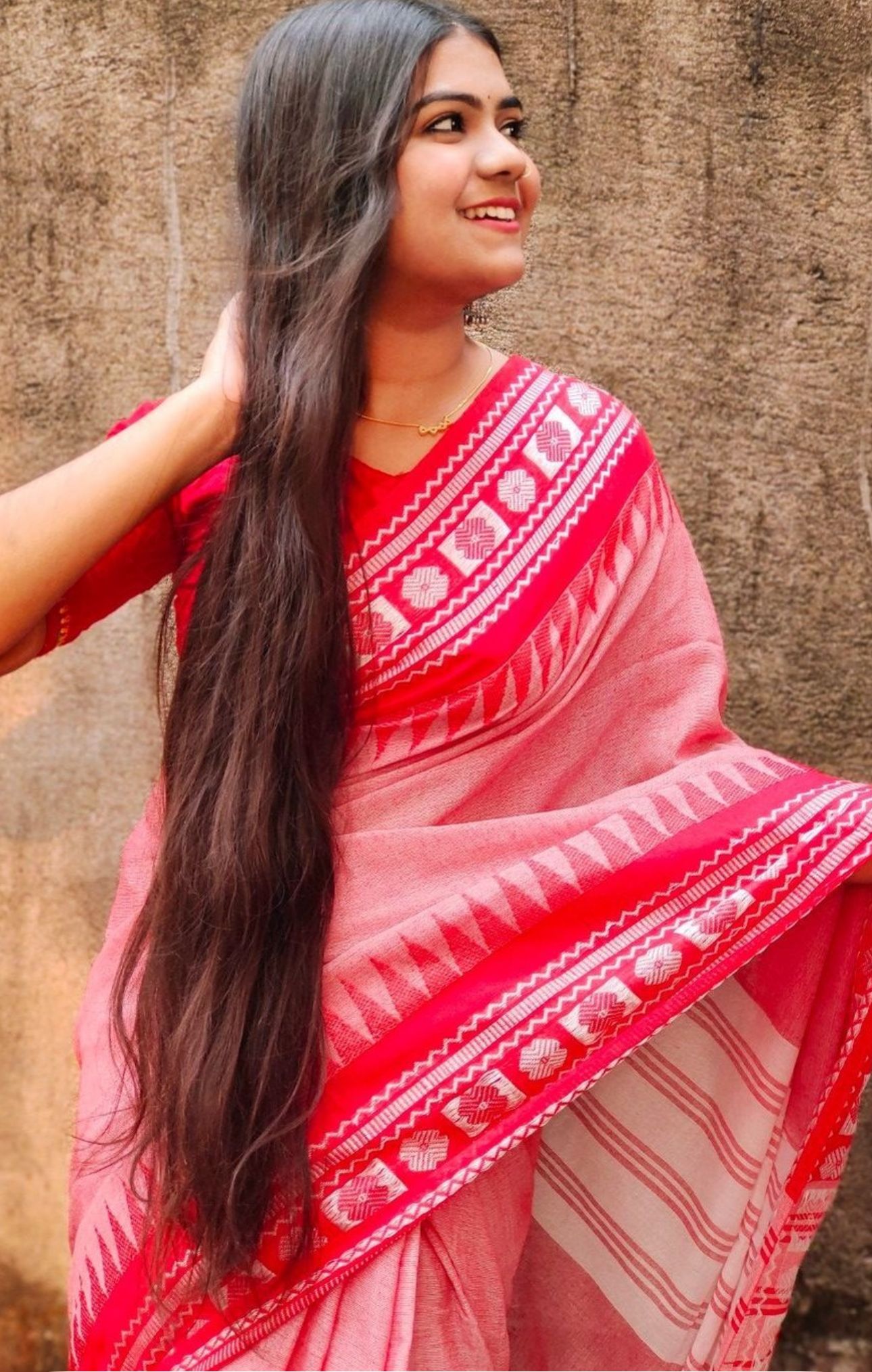 Ethnic Motifs Woven Design Khadi Saree in Berlin