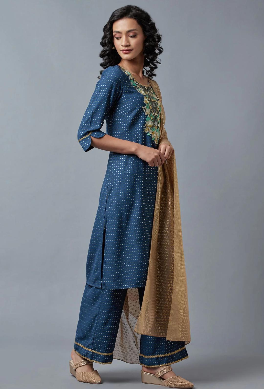 This set is only KURTI we have, without Palazzo and Duppatta In Germany