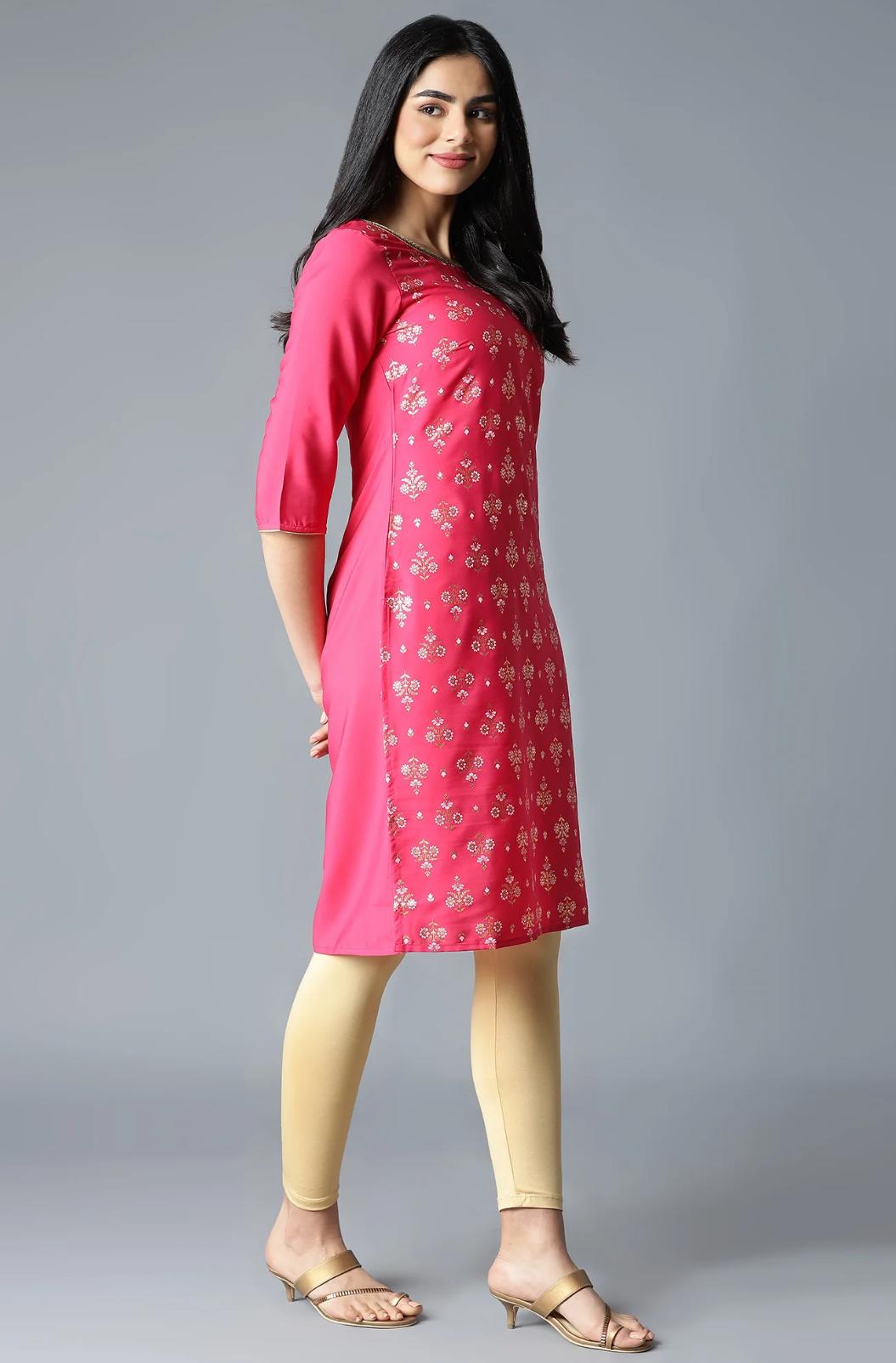 Pink Floral Printed kurta in Berlin