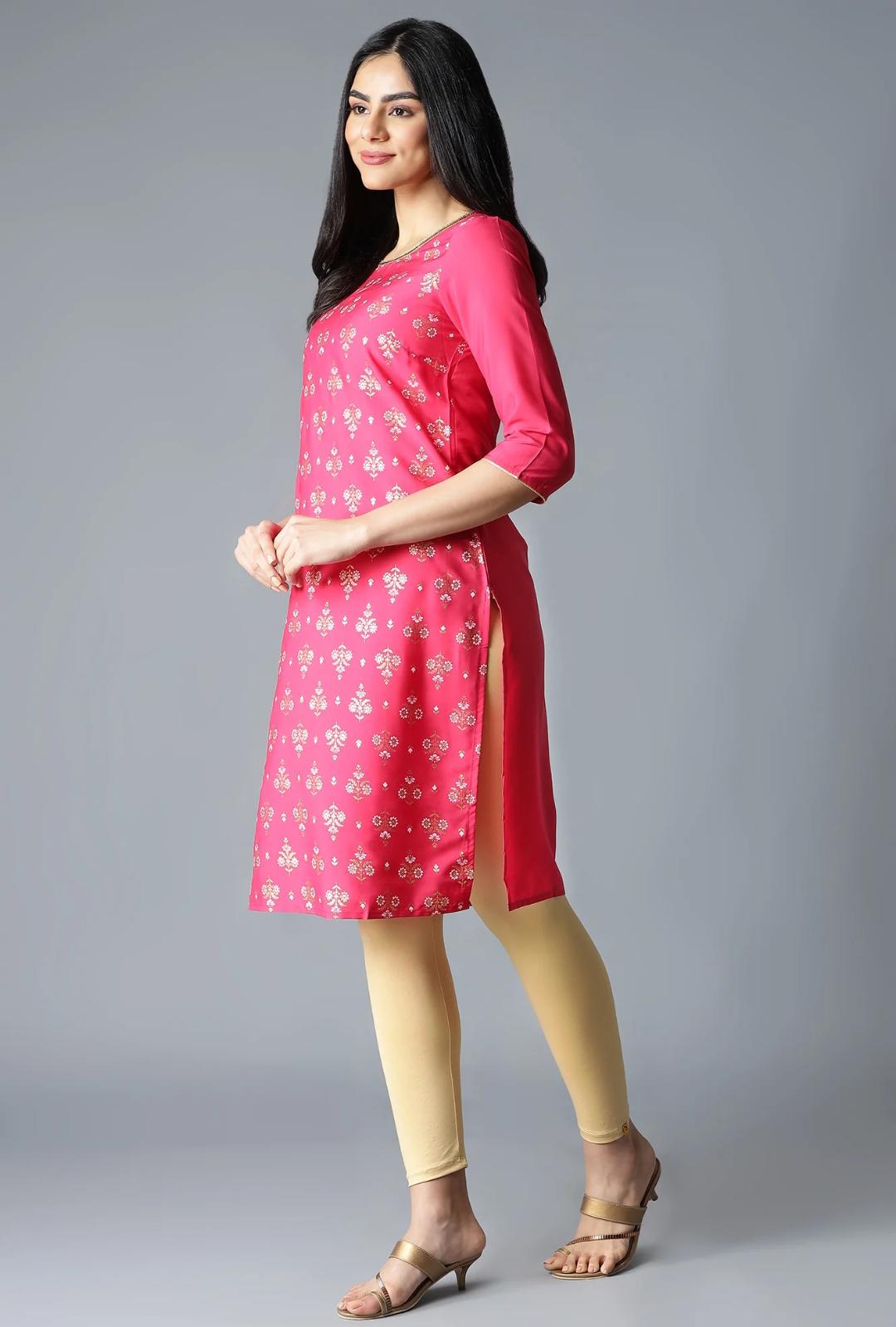 Pink Floral Printed kurta in Berlin