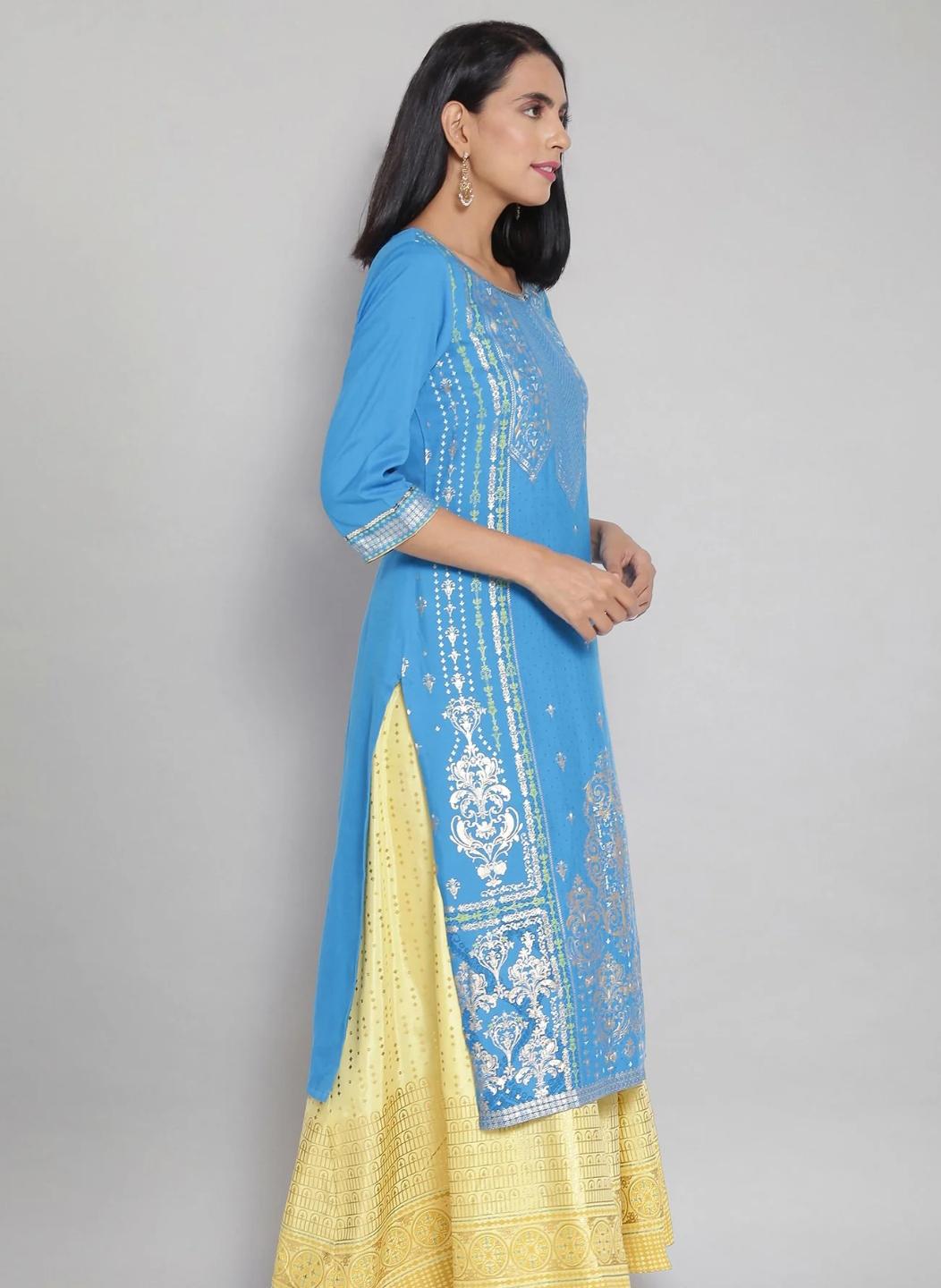 Blue Round Neck Printed Straight kurta in Germany