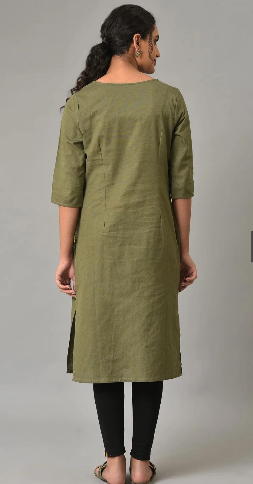 Green Solid Cotton kurta in Germany