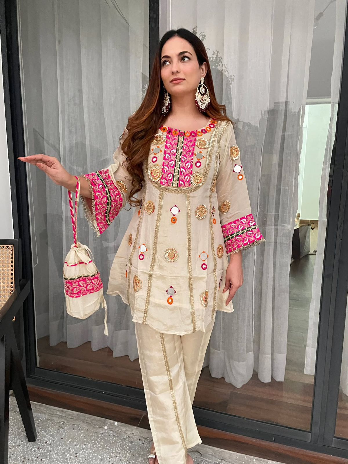 TRENDY CO-ORD SET MIRROR AND SEQUENCE EMBROIDERY WORK IN GERMANY