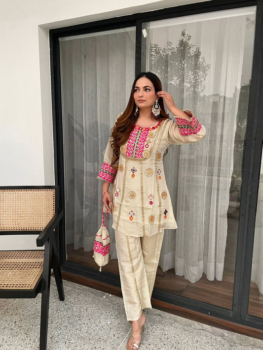 TRENDY CO-ORD SET MIRROR AND SEQUENCE EMBROIDERY WORK IN GERMANY