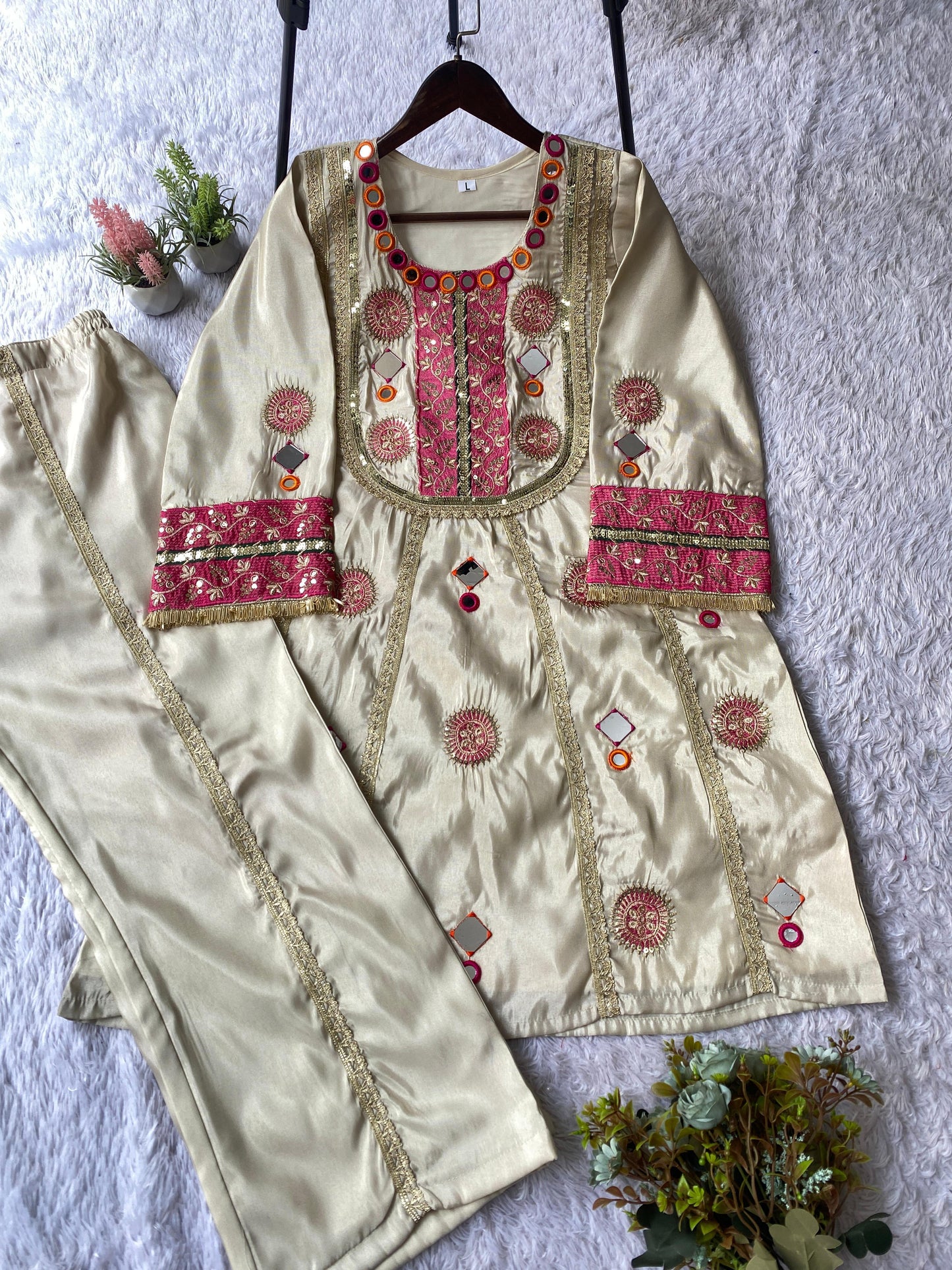 TRENDY CO-ORD SET MIRROR AND SEQUENCE EMBROIDERY WORK IN GERMANY