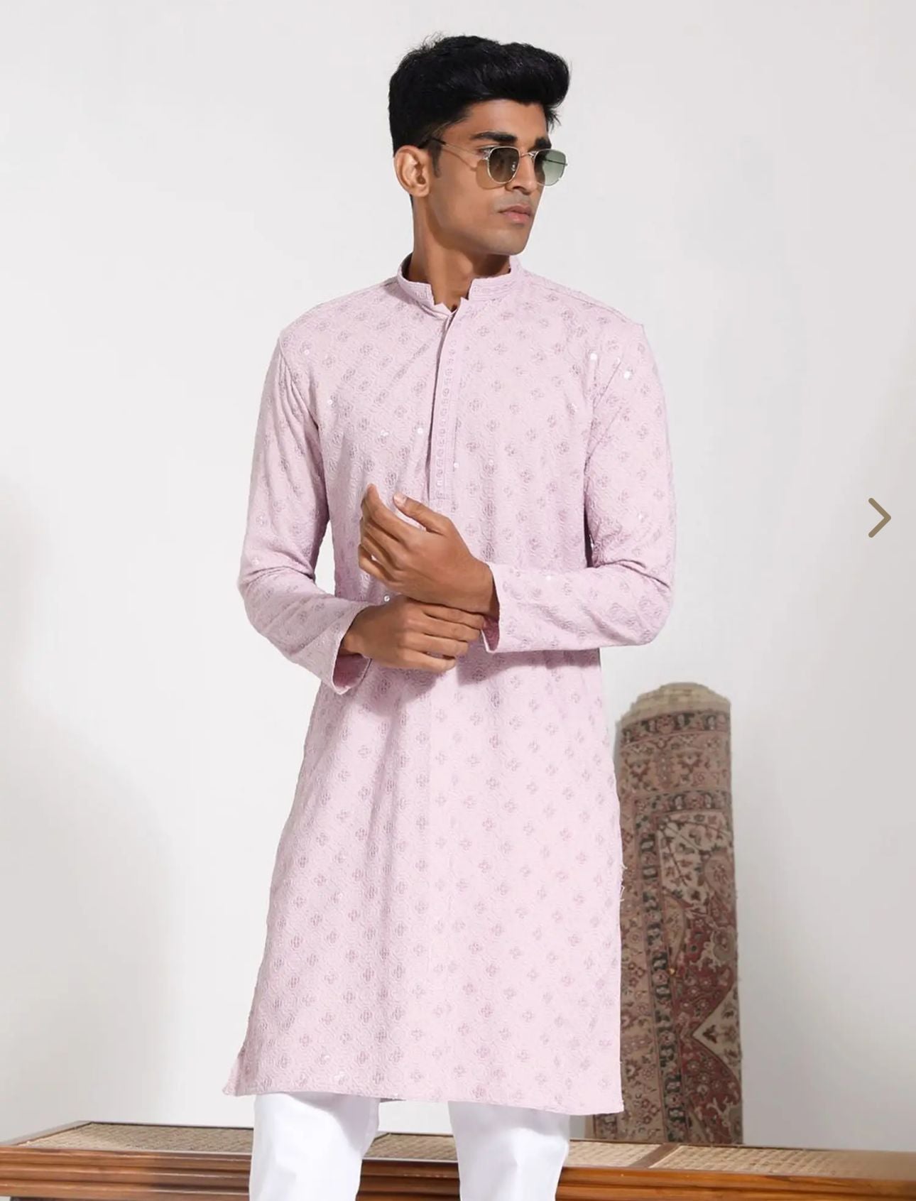 Pink Regular Fit Embroidered Kurta in Germany