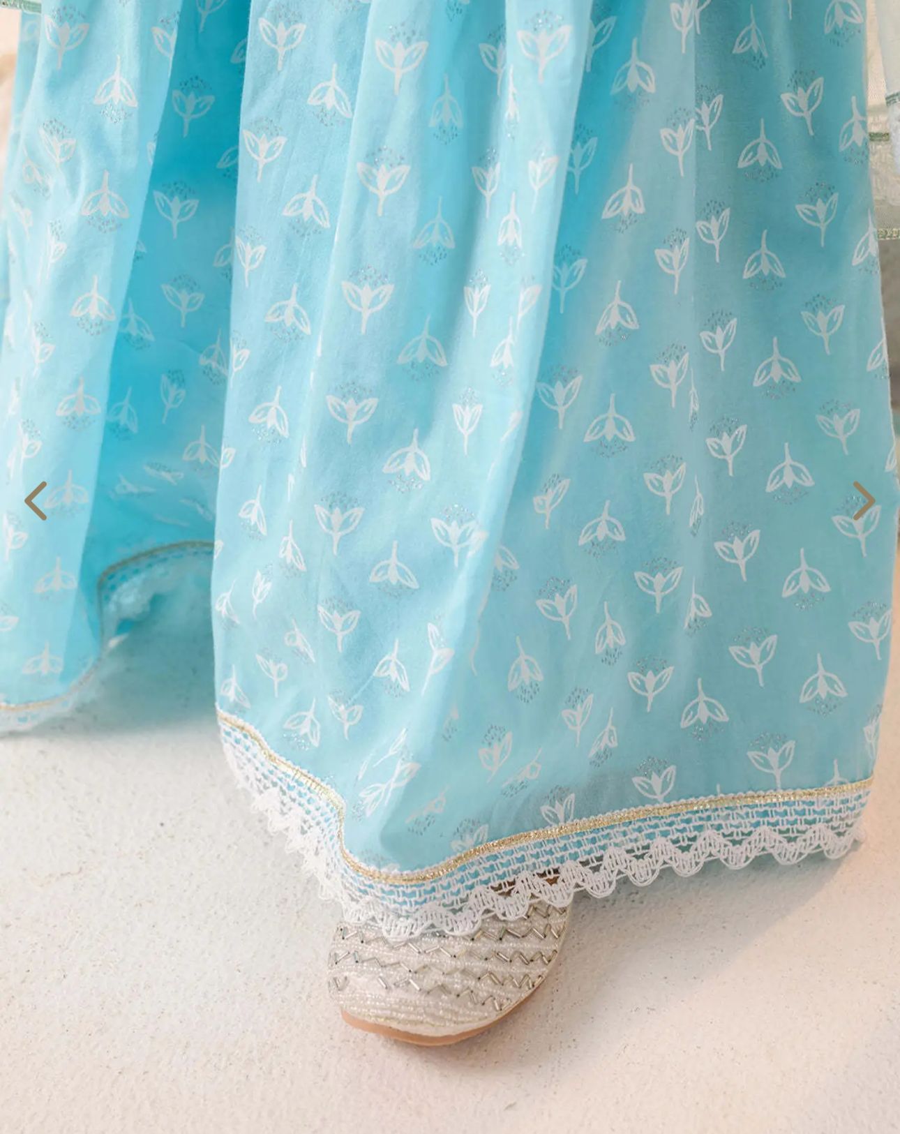 Girls SkyBlue Cotton Regular Fit Printed Kurta Set in Germany