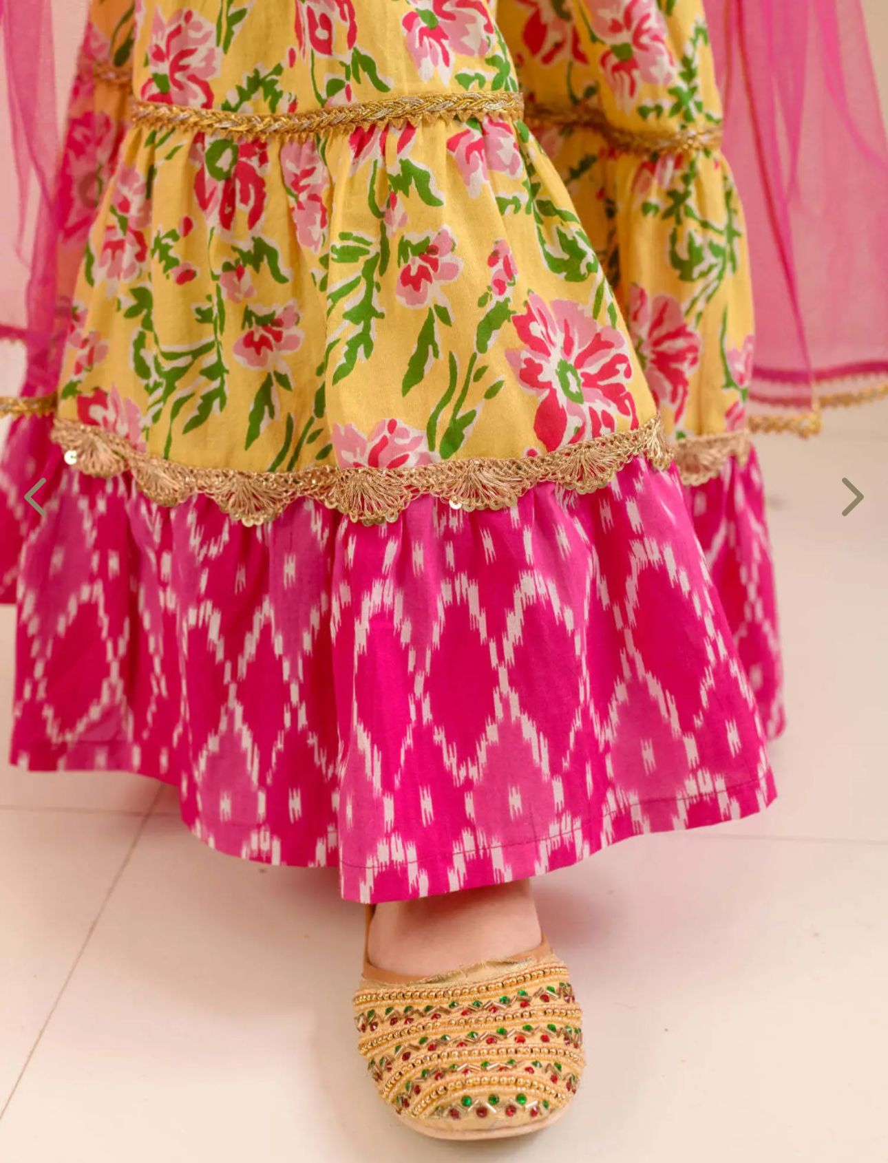 Girls Cotton Regular Fit Floral Print Kurta Set in Germany
