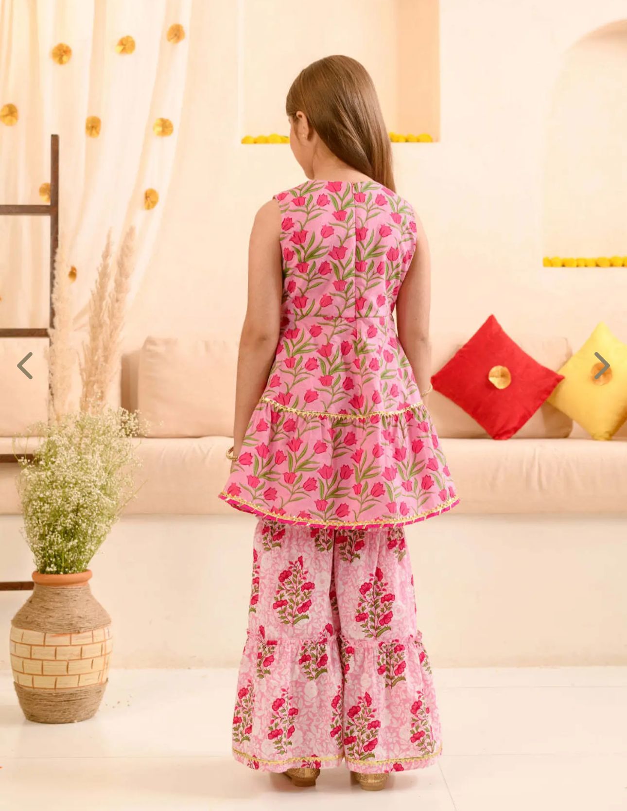 Girls Pink Cotton Regular Fit Floral Print Kurta Set in Germany