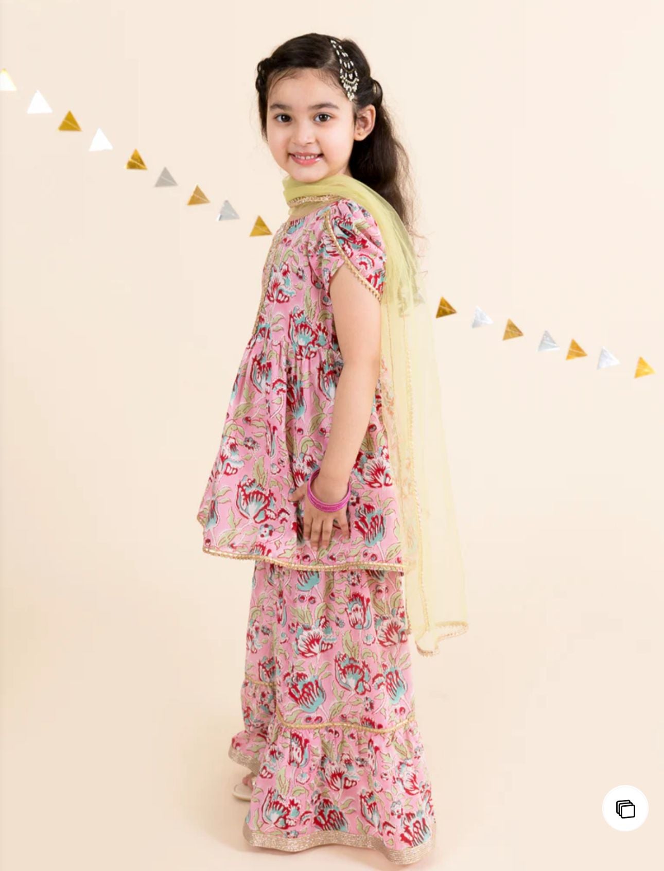 Girls Floral Printed Gotta Patti Pure Cotton Kurti with Palazzos With Dupatta in Berlin