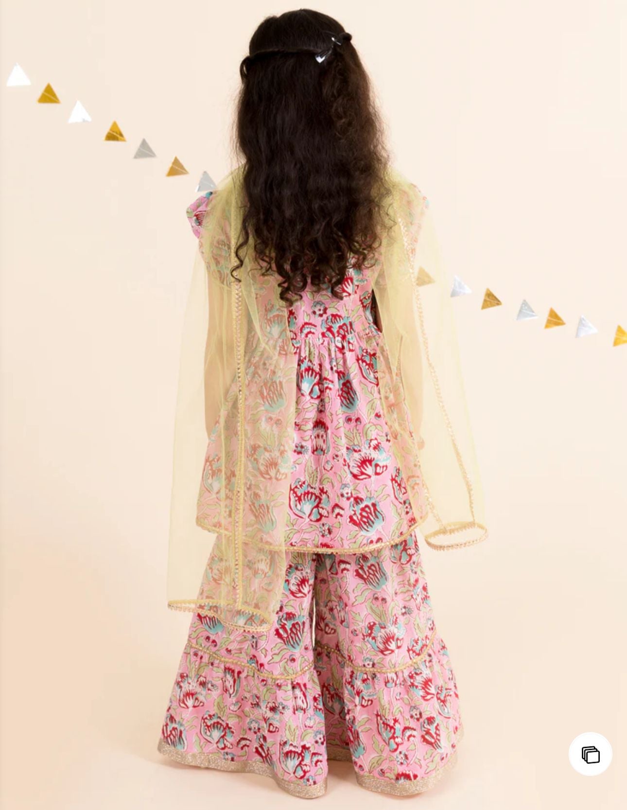 Girls Floral Printed Gotta Patti Pure Cotton Kurti with Palazzos With Dupatta in Berlin