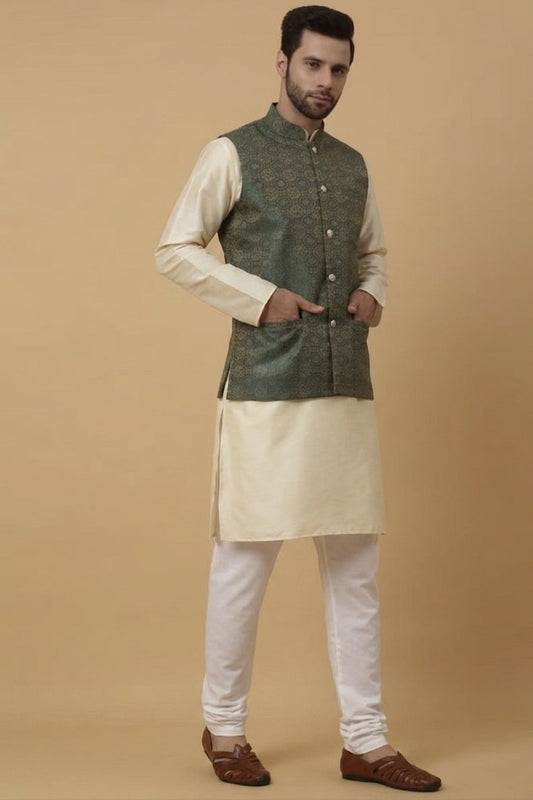Men's Silk Kurta Churidar With Embroidered Zari Bandhgala Suit/Coat in Berlin