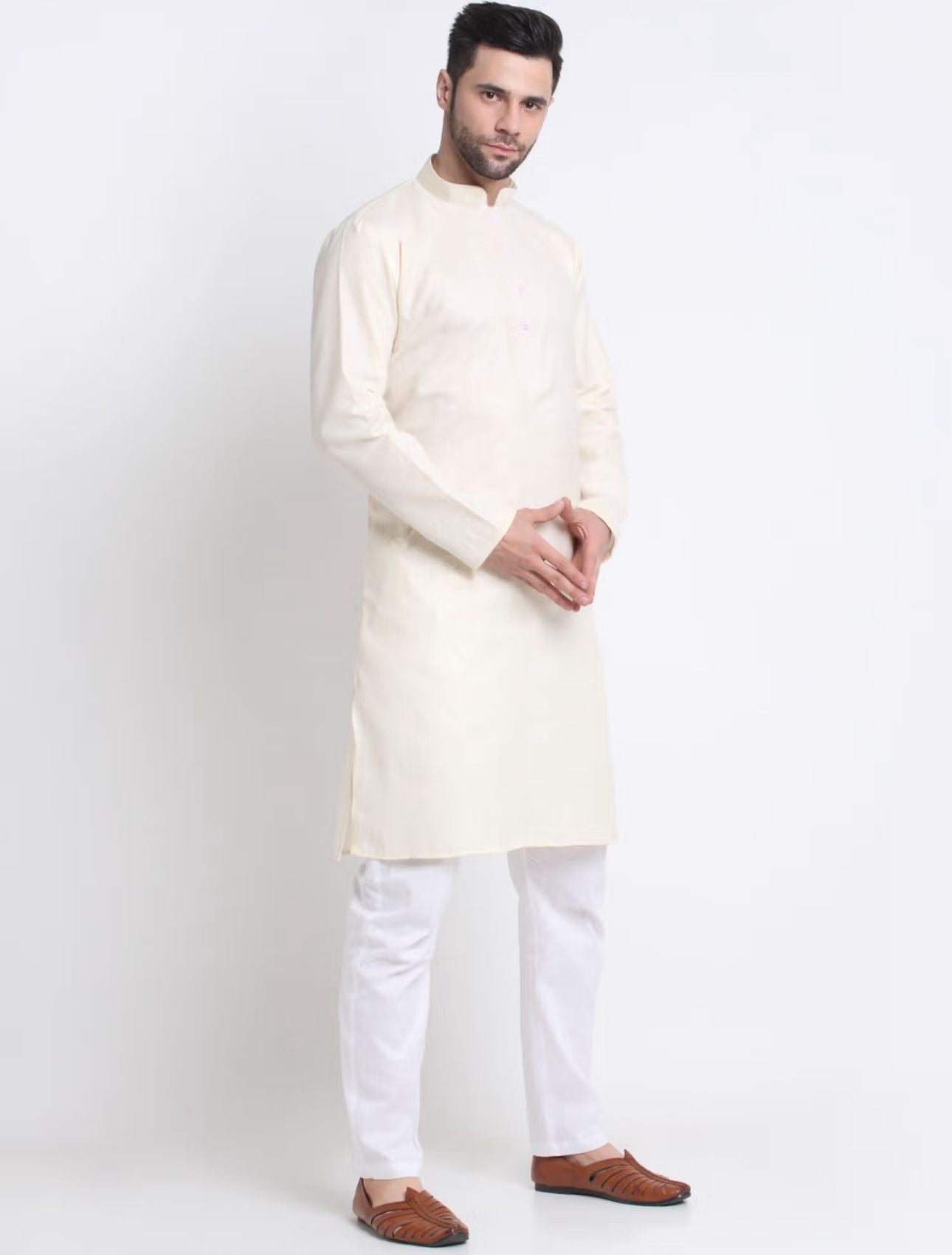 Men's Silk Kurta Churidar With Embroidered Zari Bandhgala Suit/Coat in Berlin