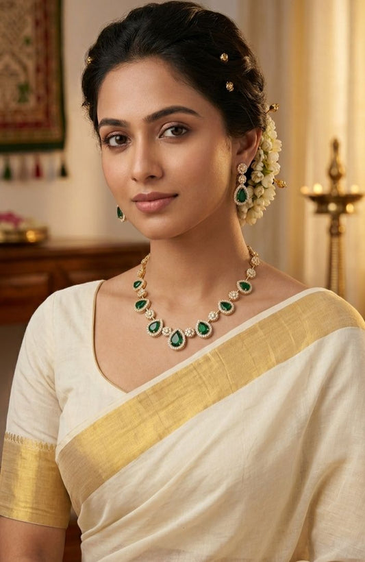 Gold-Tone Plated Green Jewellery Set for Women in Berlin
