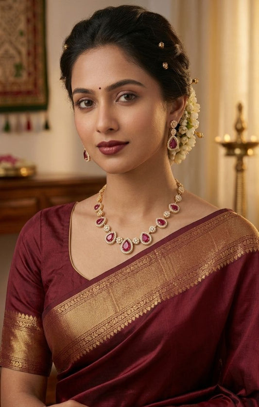 Gold-Tone Plated Red Jewellery Set for Women in Berlin