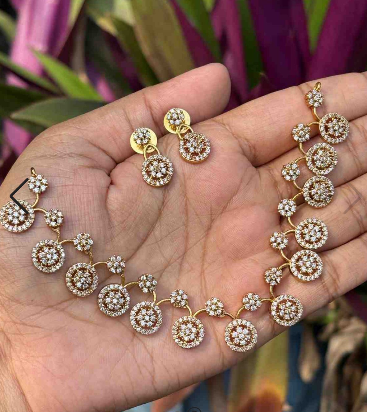 AD Stone Floral Minimal Gold Plated Necklace  with Earring Premium Quality in Germany