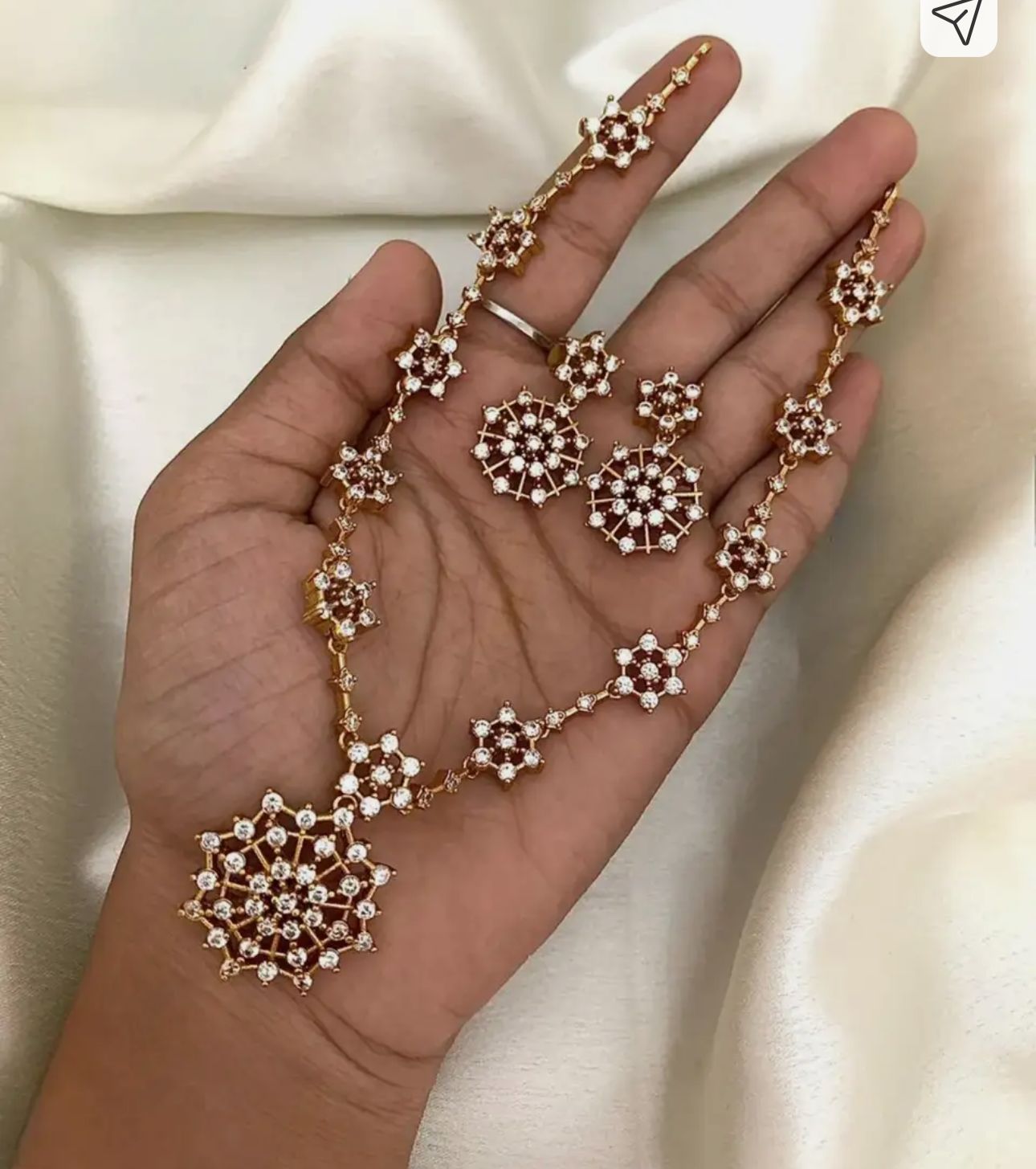 Brass, Copper Gold-plated Rose Gold Jewel Set in Germany
