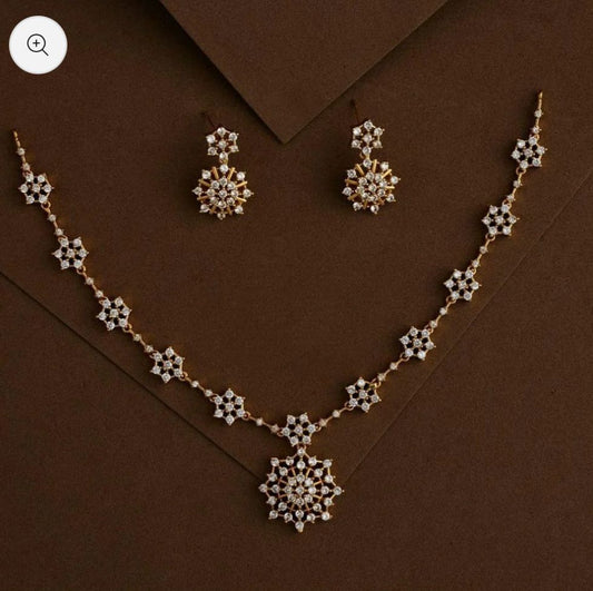 Brass, Copper Gold-plated Rose Gold Jewel Set in Germany