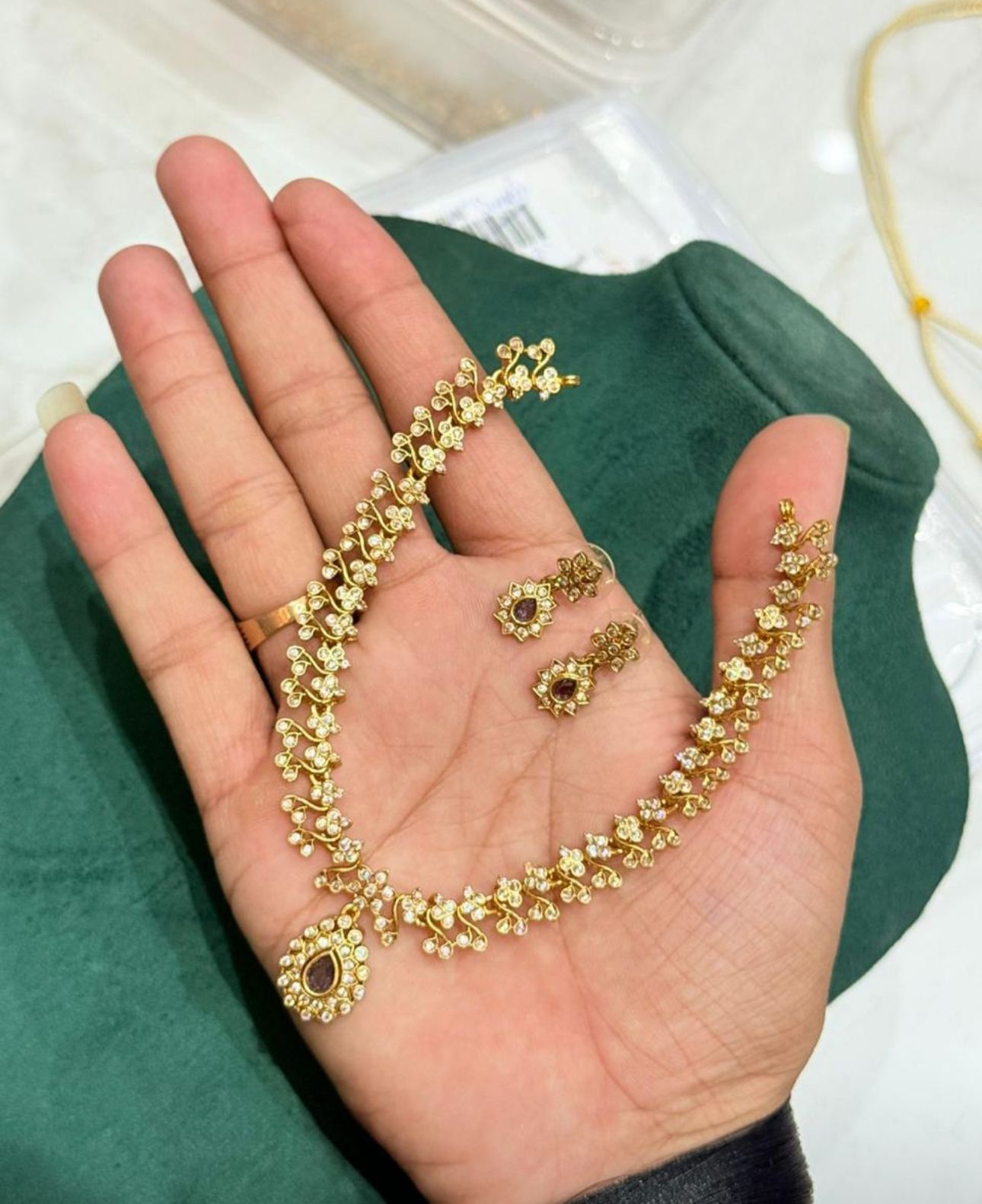 Gold Plated Wedding Jewellery LCT Stone Necklace Set for Women in Germany