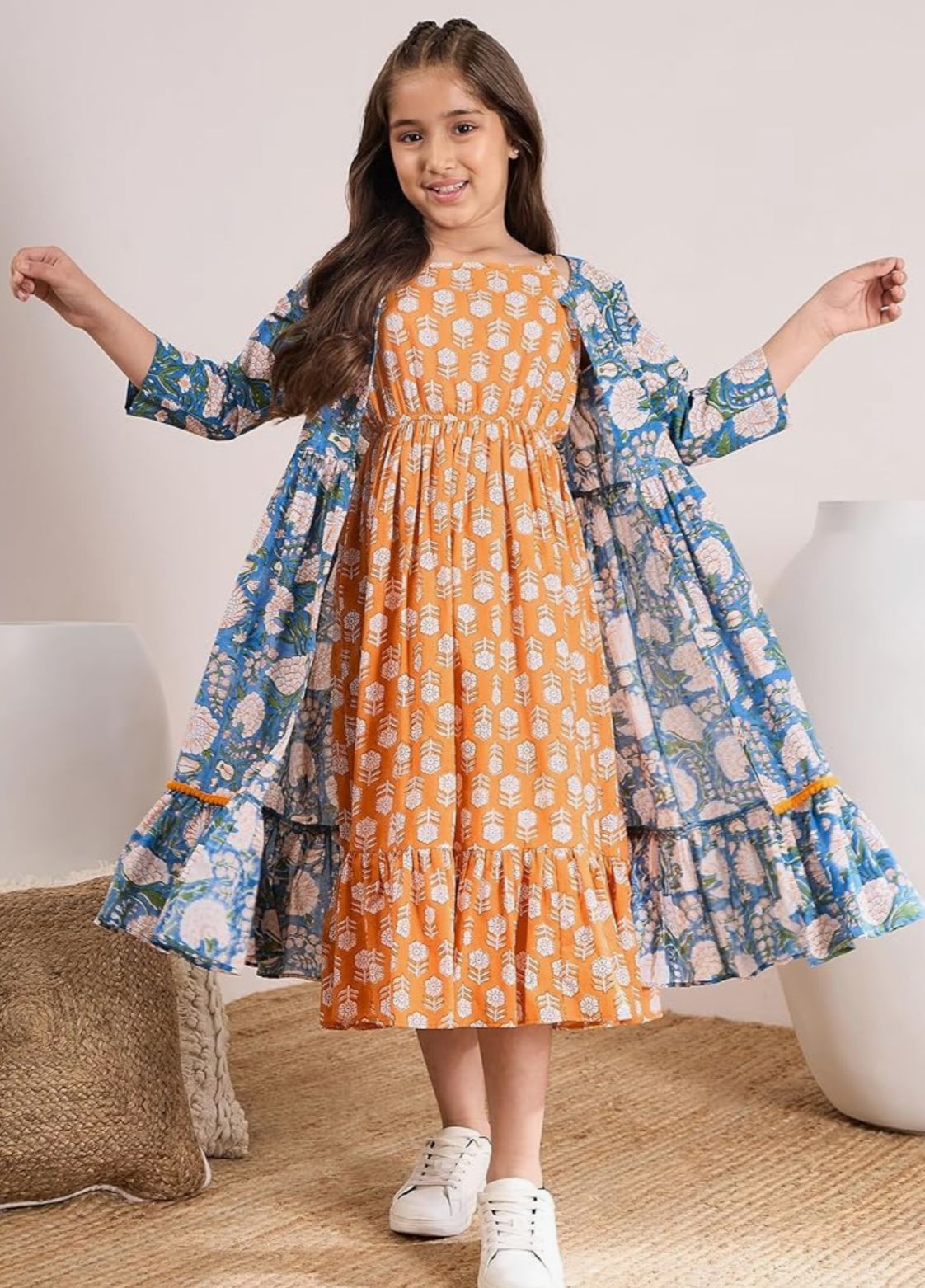 Girls Dress With Cape in Germany