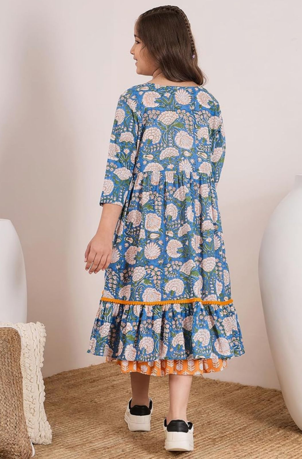 Girls Dress With Cape in Germany
