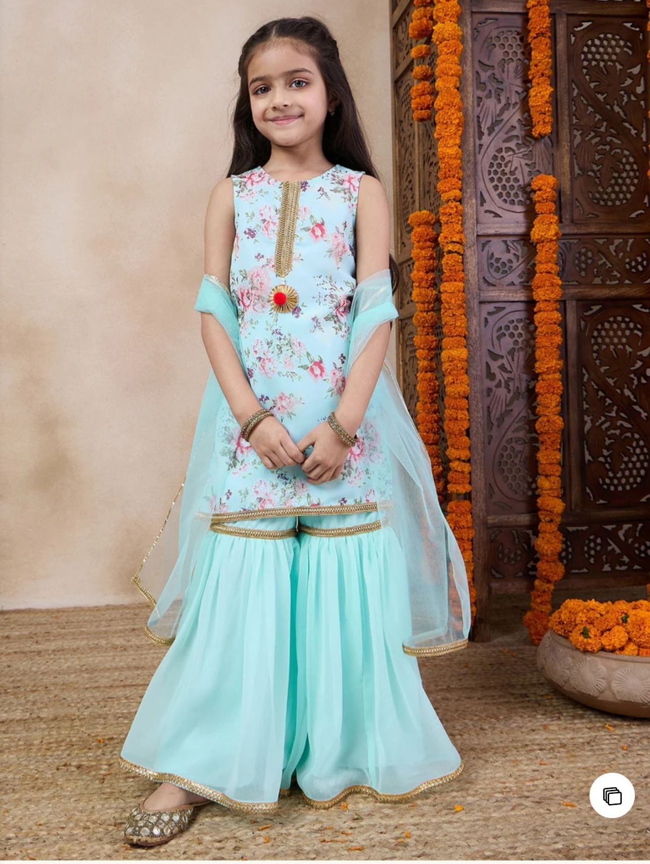 Girls Floral Printed Sleeveless Georgette Straight Kurta With Sharara & Dupatta in Germany