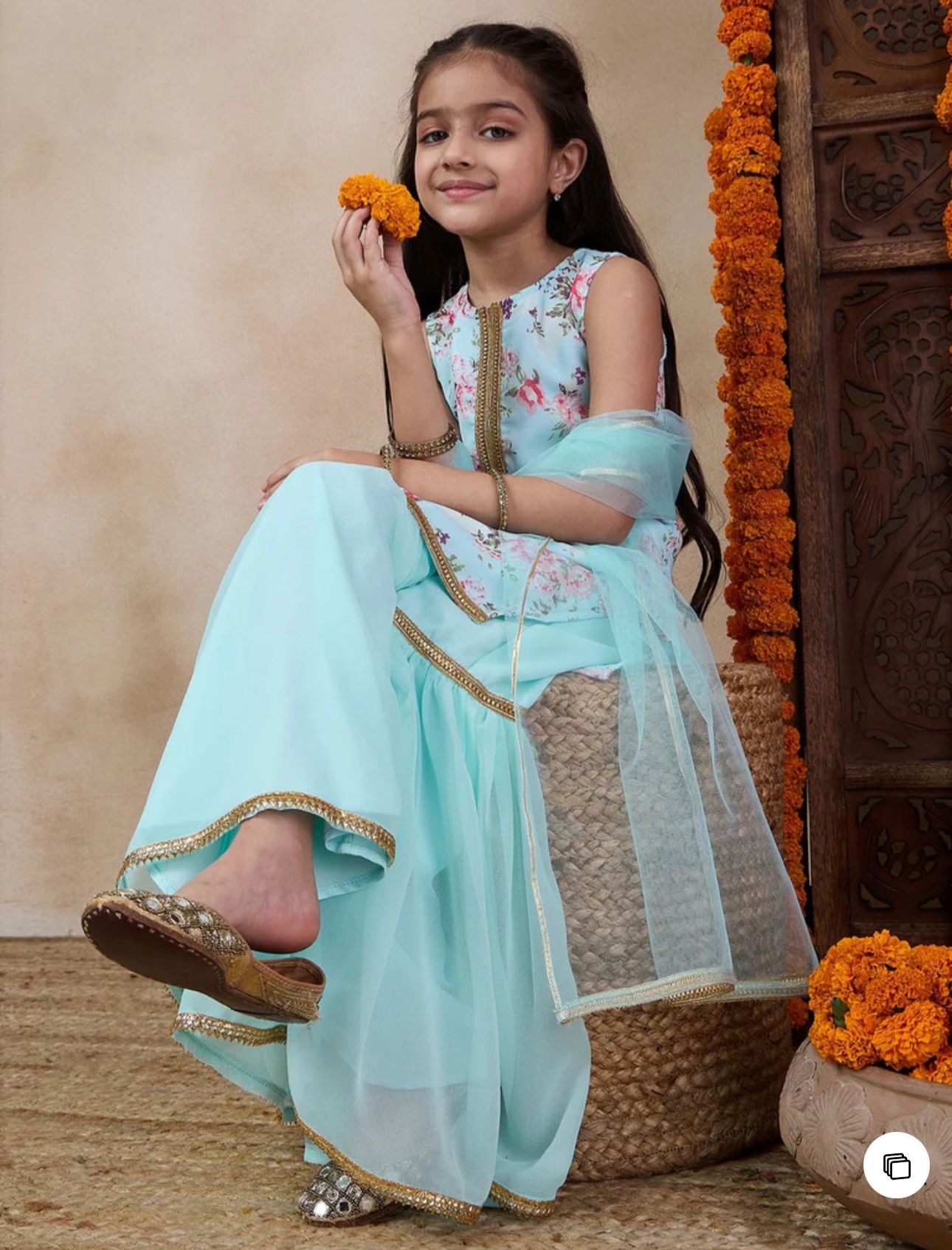 Girls Floral Printed Sleeveless Georgette Straight Kurta With Sharara & Dupatta in Germany